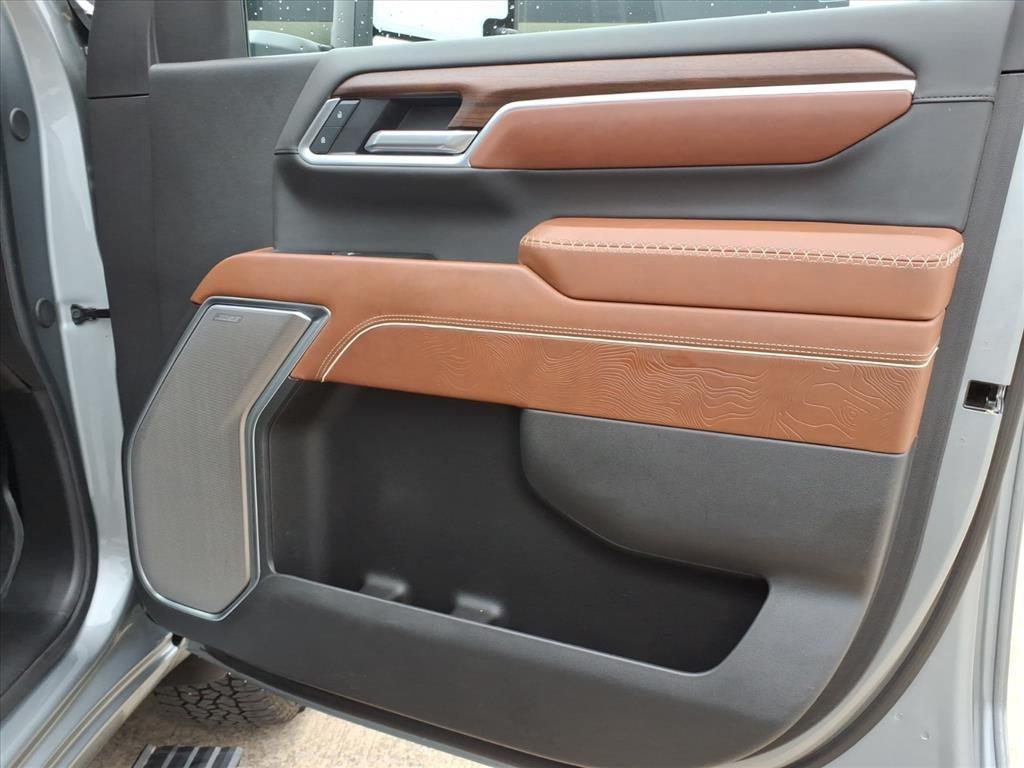 used 2025 GMC Sierra 2500 car, priced at $84,485