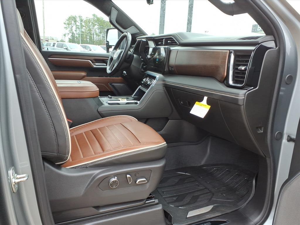 used 2025 GMC Sierra 2500 car, priced at $84,485