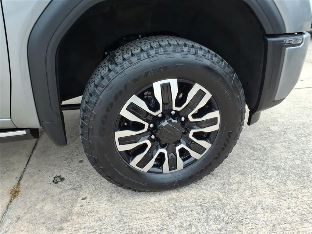 used 2025 GMC Sierra 2500 car, priced at $84,485