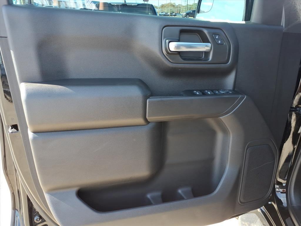 used 2024 Chevrolet Silverado 1500 car, priced at $45,987