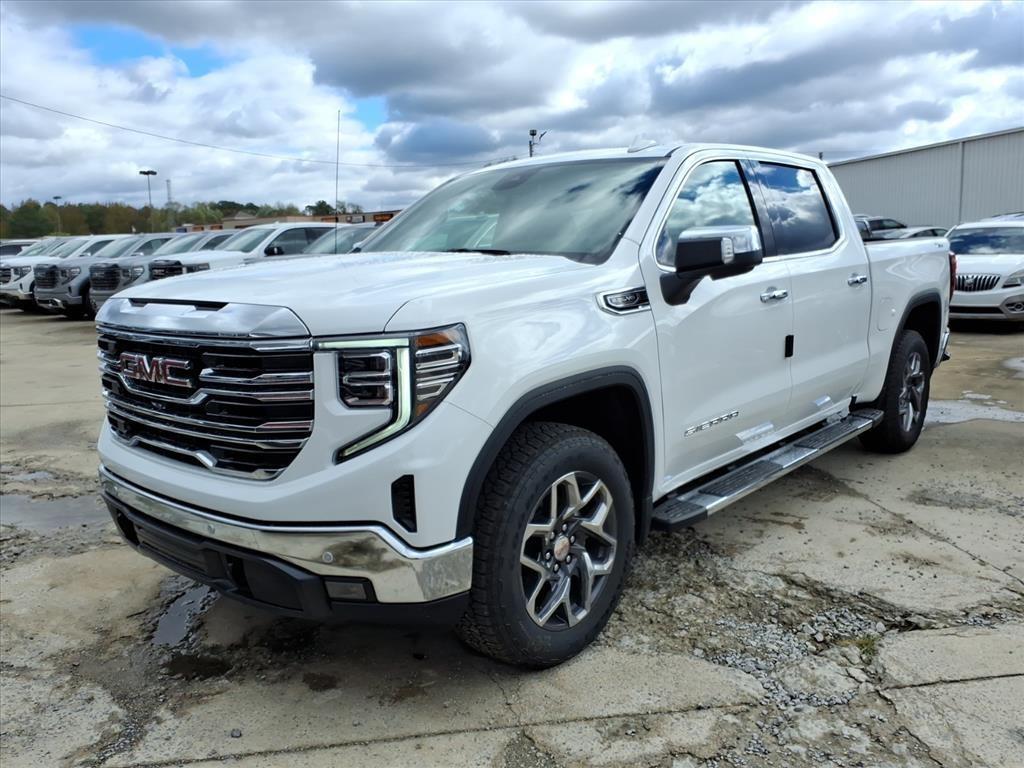 new 2026 GMC Sierra 1500 car, priced at $56,175