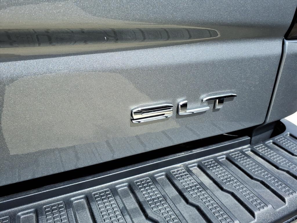 new 2026 GMC Sierra 1500 car, priced at $55,870