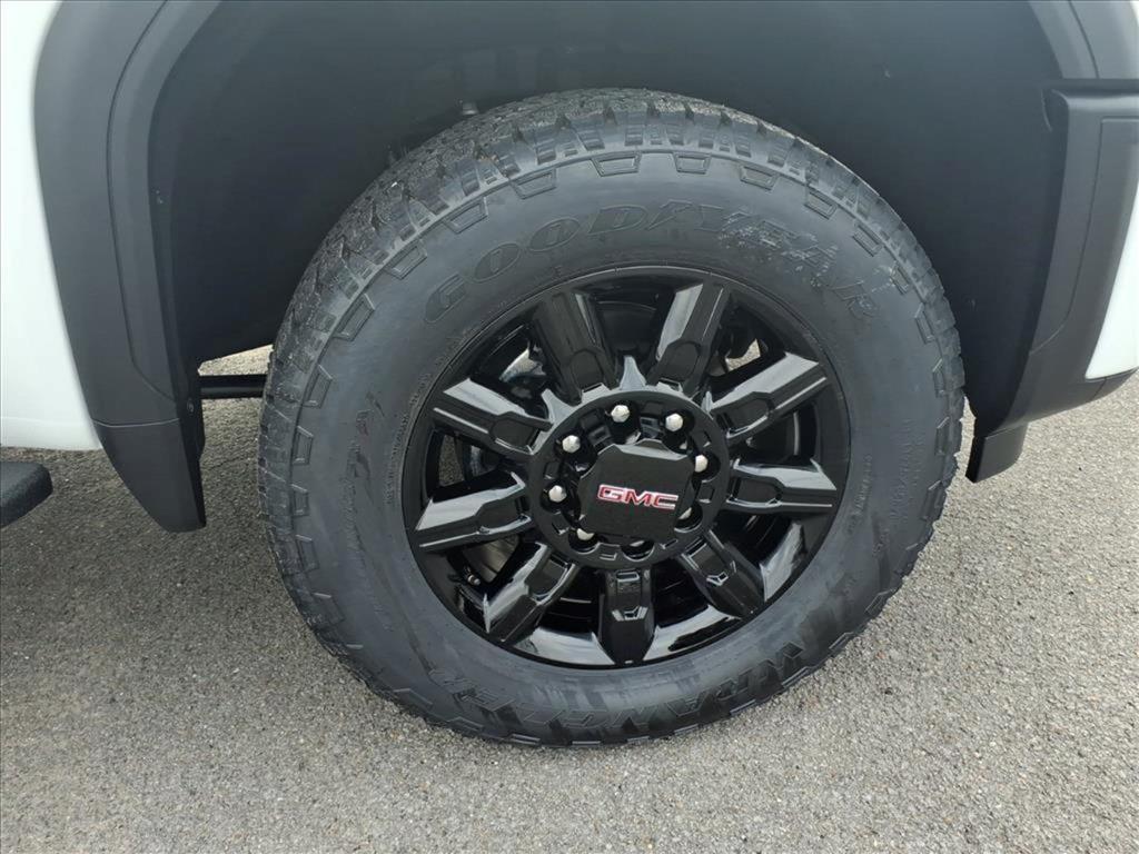 new 2026 GMC Sierra 2500 car, priced at $81,934