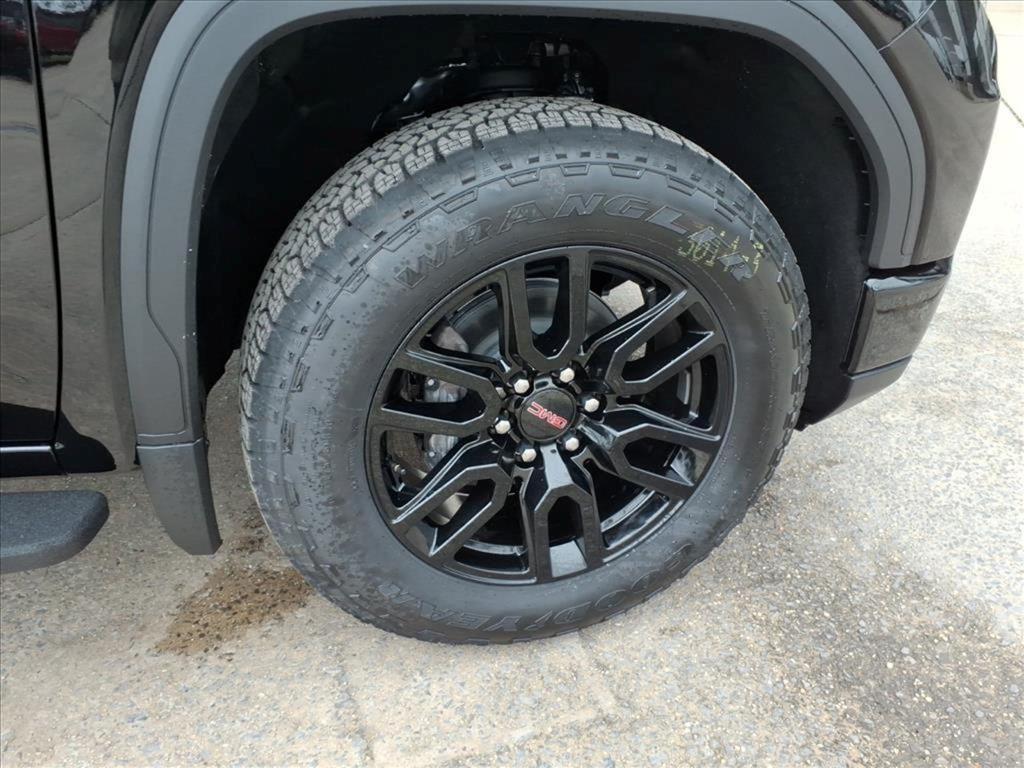 new 2026 GMC Sierra 1500 car, priced at $52,820