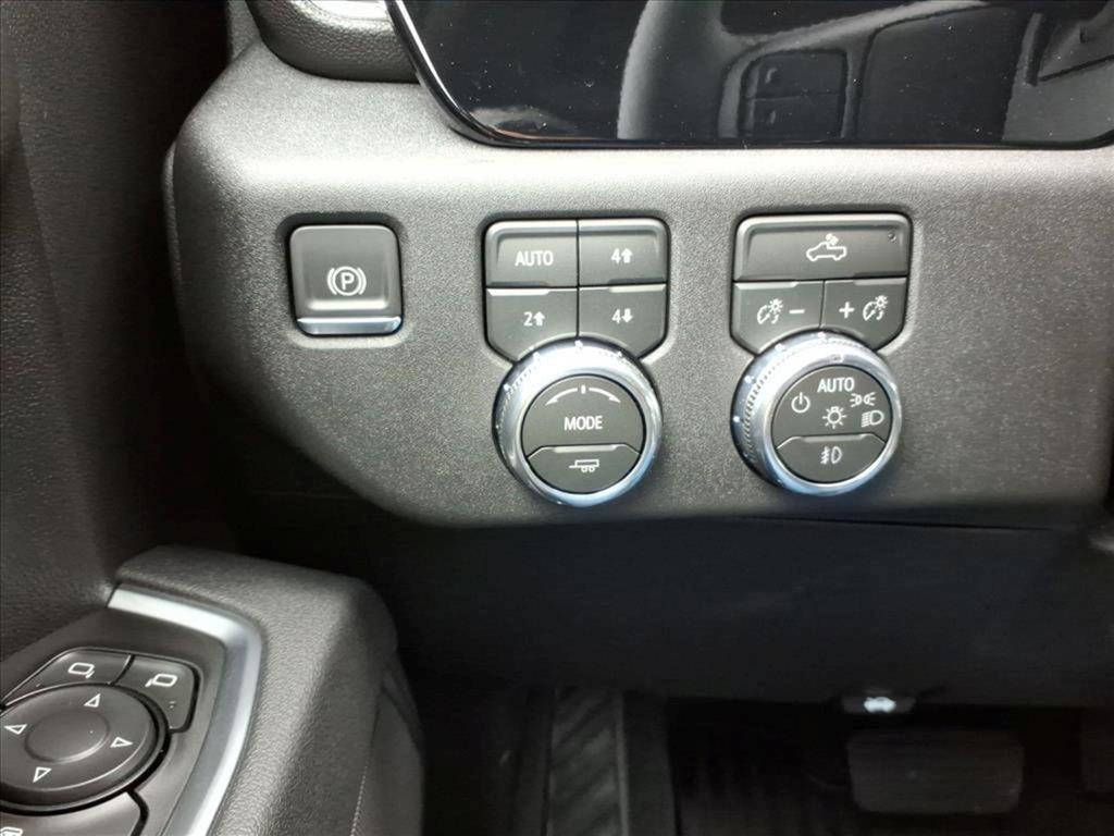 new 2026 GMC Sierra 1500 car, priced at $52,820