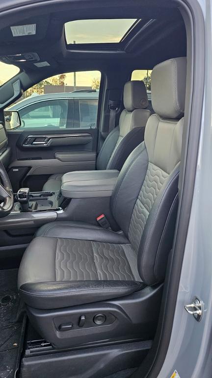 used 2024 Chevrolet Silverado 1500 car, priced at $57,997