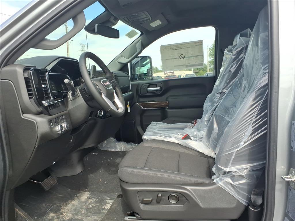 new 2025 GMC Sierra 2500 car, priced at $52,560
