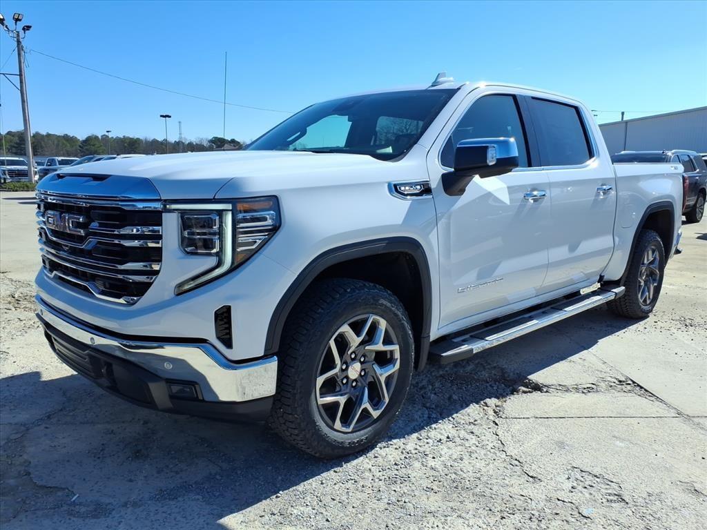 new 2026 GMC Sierra 1500 car, priced at $56,575