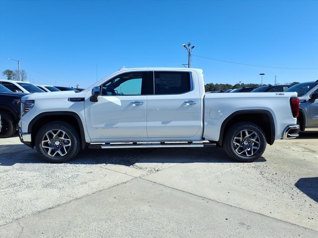 new 2026 GMC Sierra 1500 car, priced at $56,575