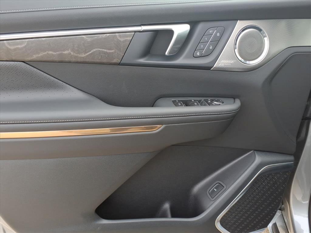 new 2026 Buick Enclave car, priced at $61,018