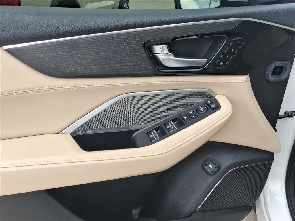 used 2024 Acura MDX car, priced at $49,987