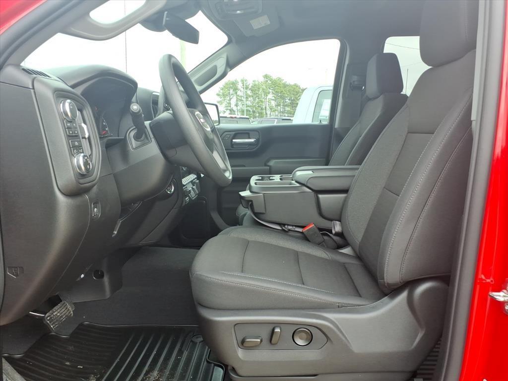 new 2026 GMC Sierra 1500 car, priced at $47,884