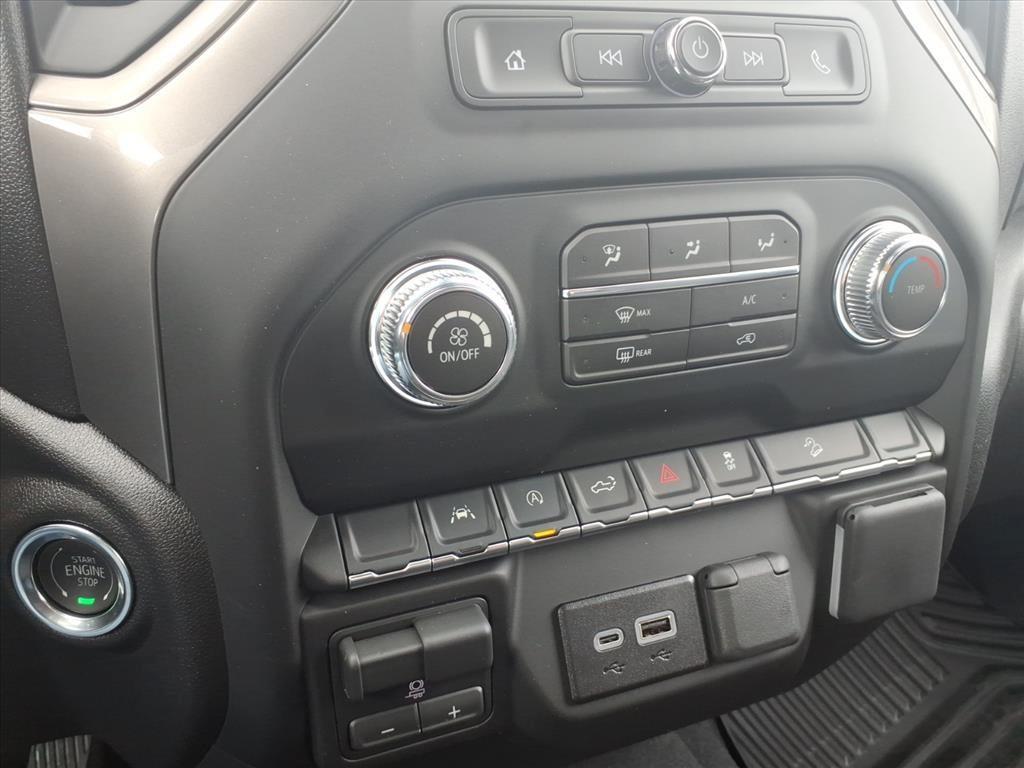 new 2026 GMC Sierra 1500 car, priced at $47,884