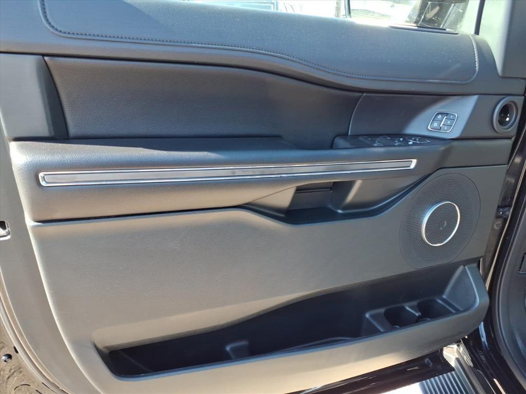 used 2020 Ford Expedition car, priced at $22,547