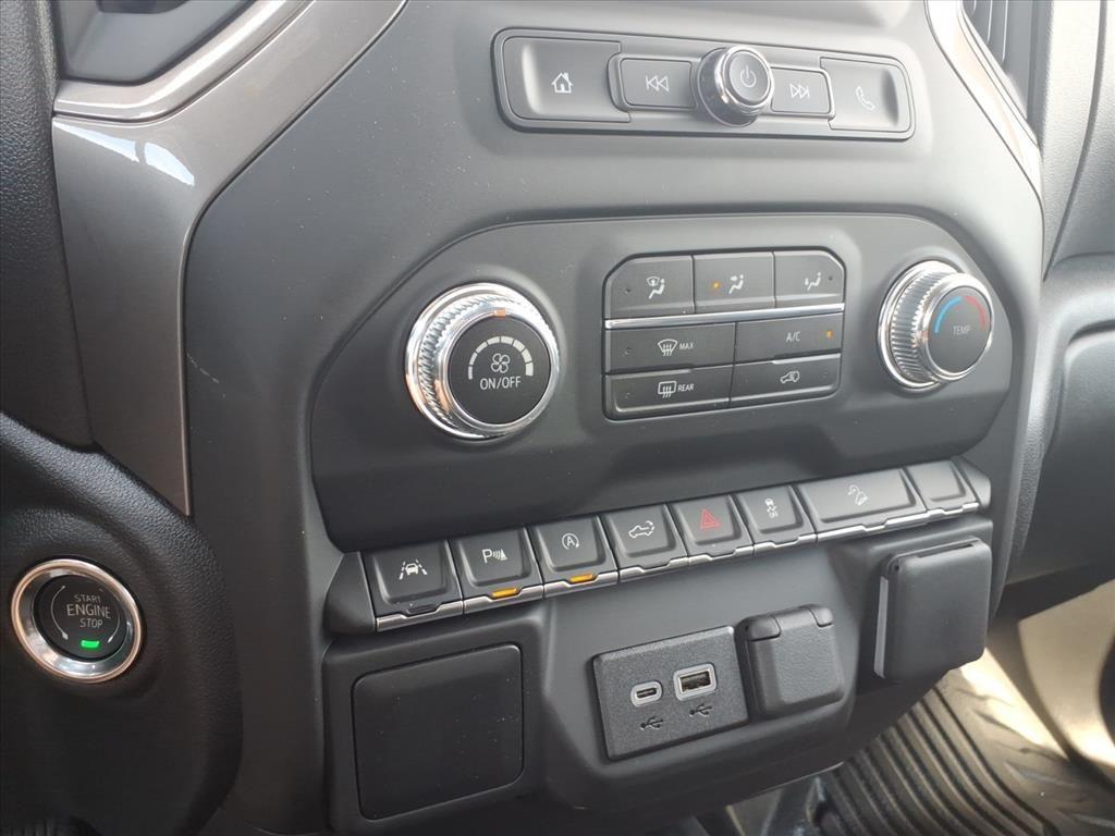 new 2026 GMC Sierra 1500 car, priced at $43,665