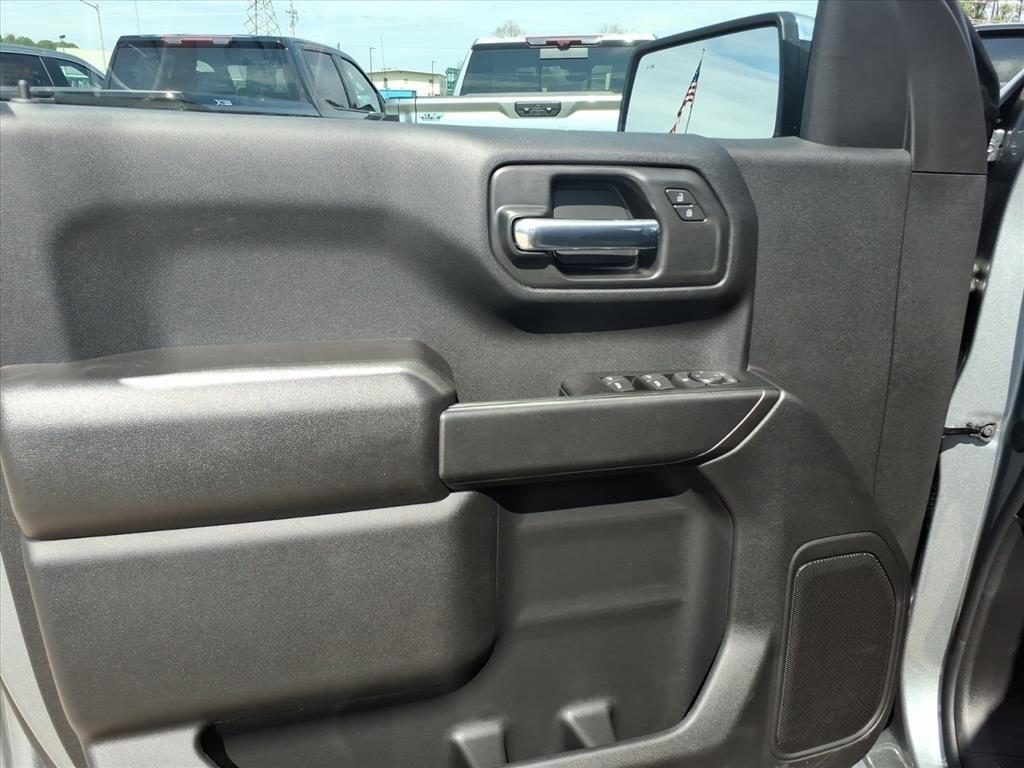 new 2026 GMC Sierra 1500 car, priced at $43,665