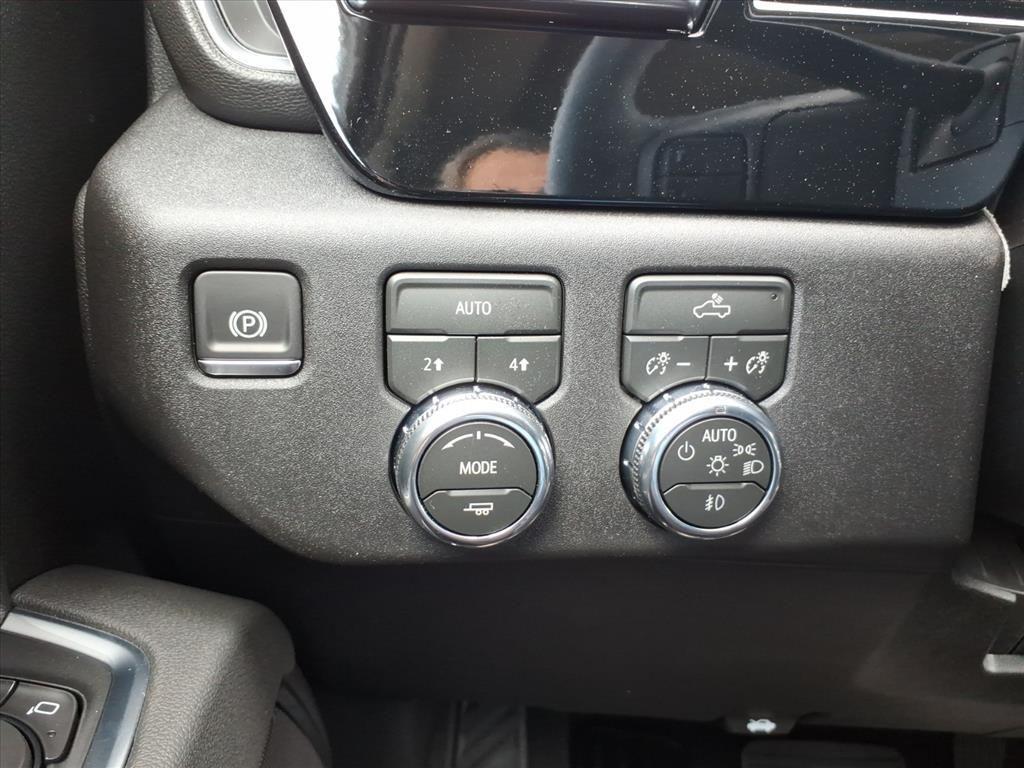 new 2026 GMC Sierra 1500 car, priced at $42,590