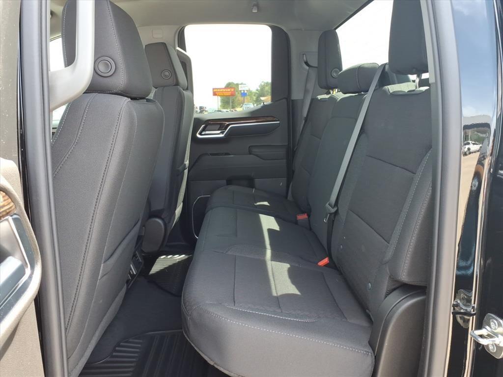 new 2026 GMC Sierra 1500 car, priced at $42,590