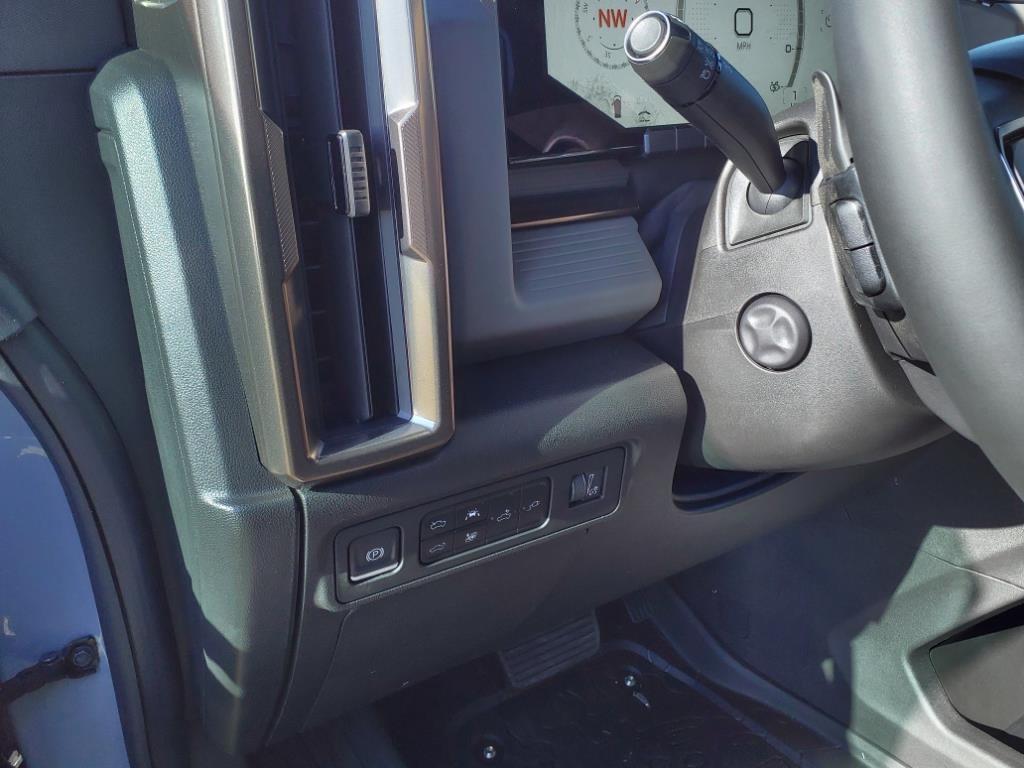 new 2025 GMC HUMMER EV Pickup car, priced at $112,560