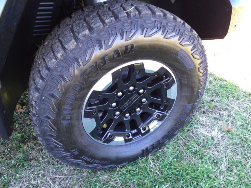 new 2025 GMC HUMMER EV SUV car, priced at $104,935