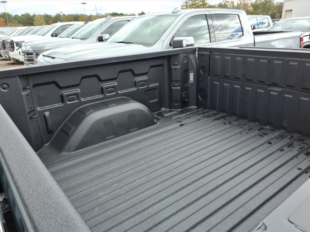 new 2026 GMC Sierra 1500 car, priced at $56,175