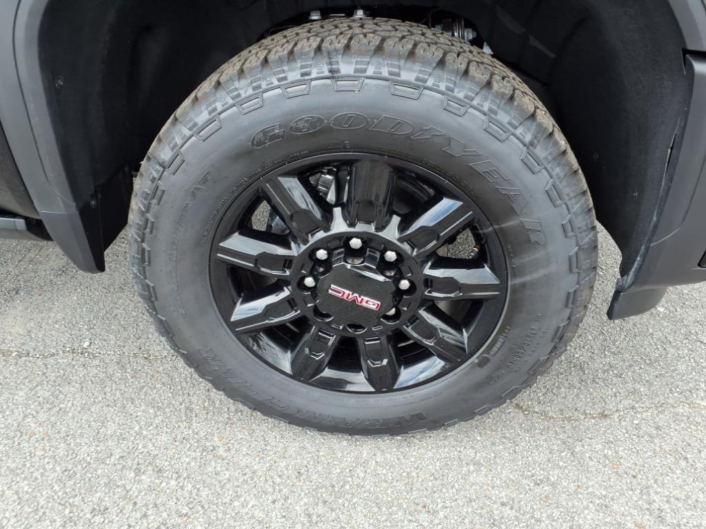 new 2025 GMC Sierra 2500 car