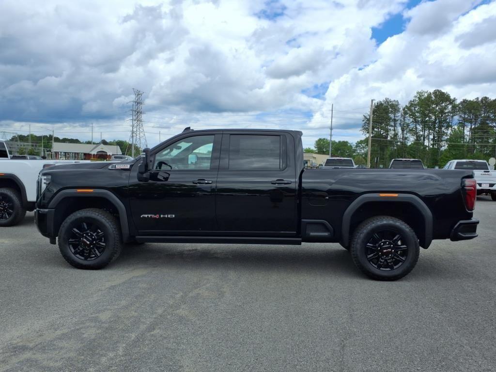 new 2025 GMC Sierra 2500 car, priced at $79,560