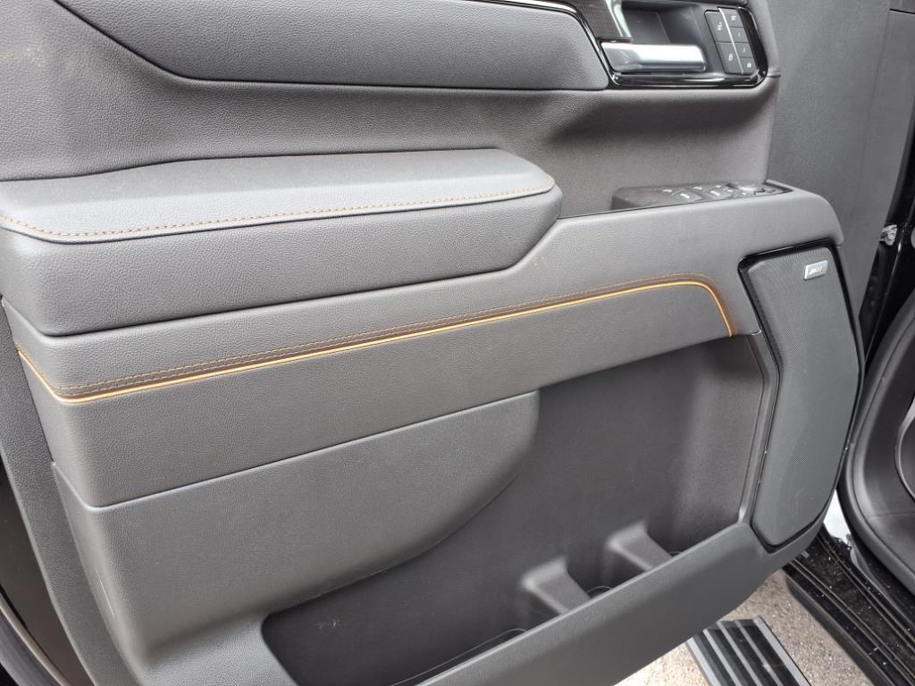 new 2025 GMC Sierra 2500 car