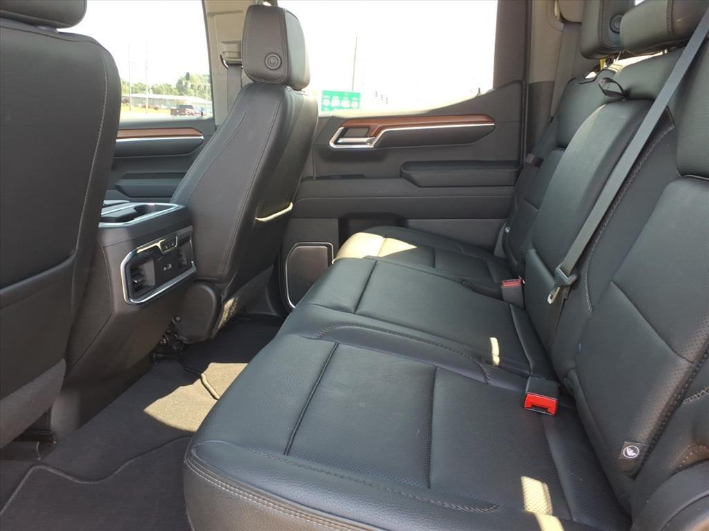 used 2023 GMC Sierra 1500 car, priced at $45,500