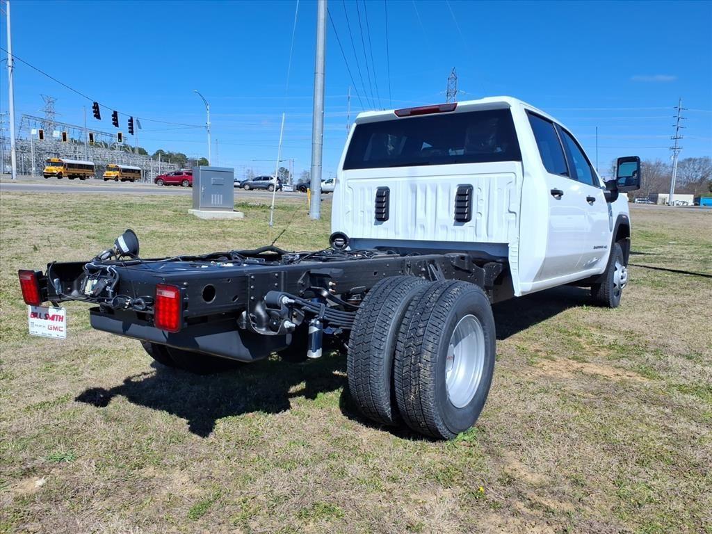 new 2026 GMC Sierra 3500 car, priced at $53,508