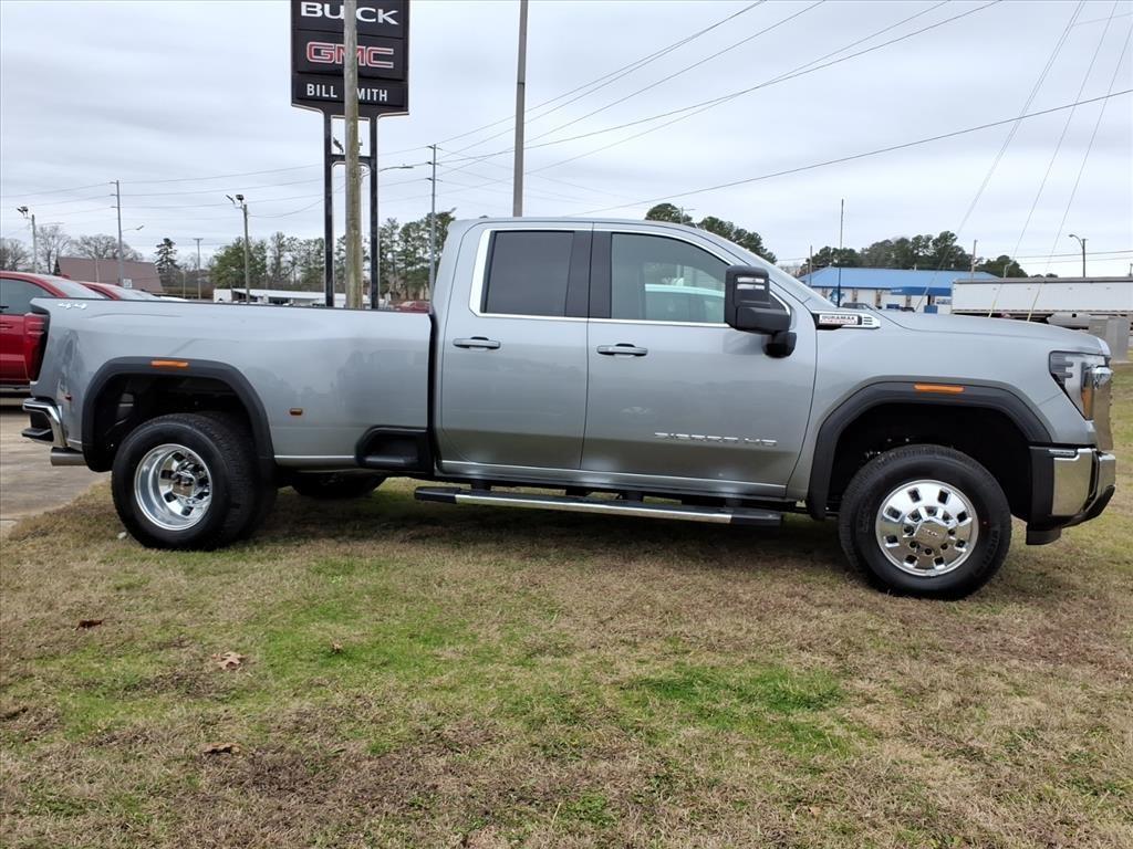 new 2026 GMC Sierra 3500 car, priced at $72,490