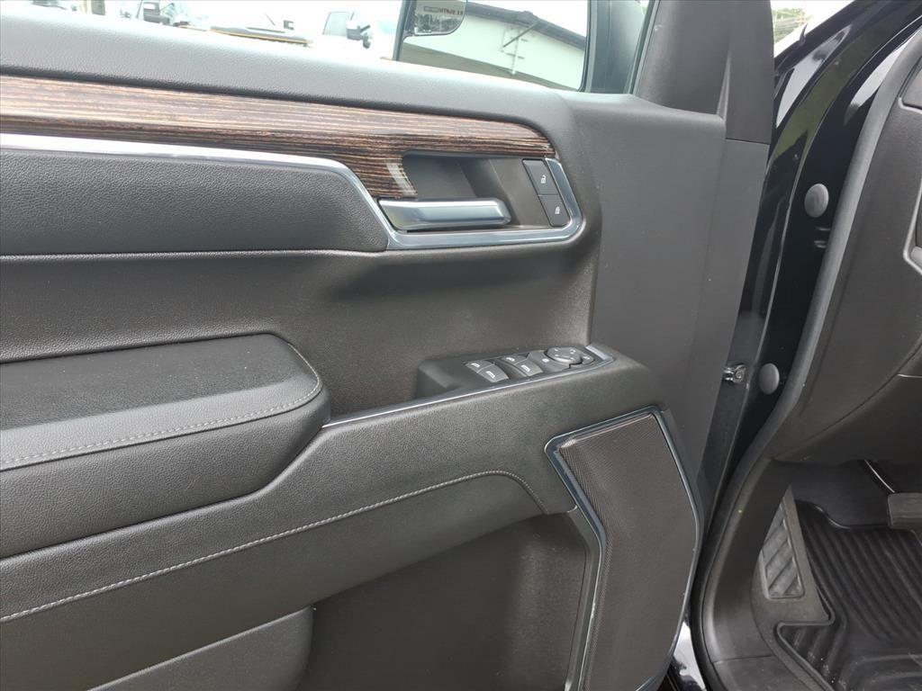 used 2023 GMC Sierra 1500 car, priced at $46,615