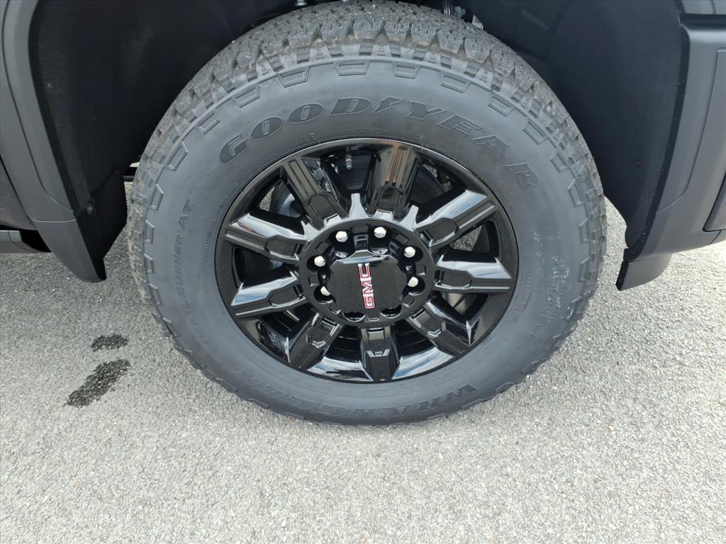 new 2026 GMC Sierra 2500 car, priced at $84,199