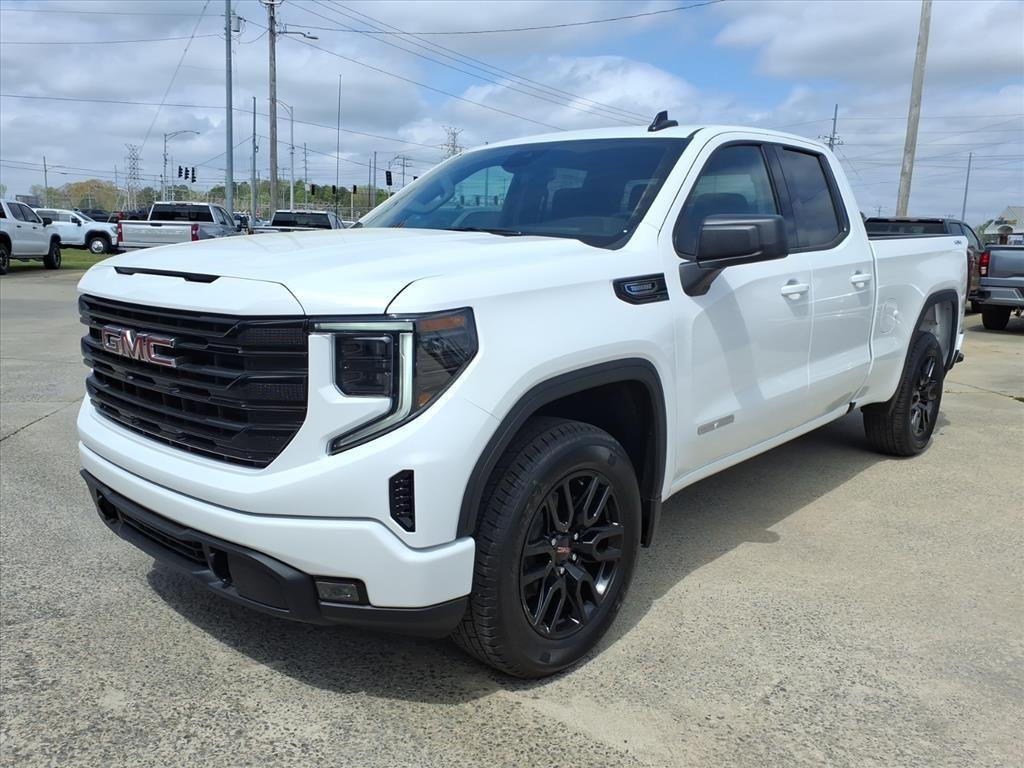 new 2026 GMC Sierra 1500 car, priced at $42,095
