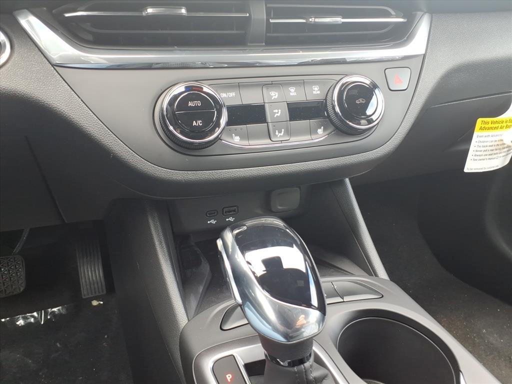 new 2026 Buick Envista car, priced at $26,830