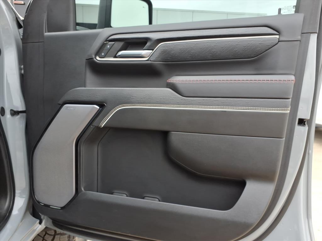 used 2024 GMC Sierra 2500 car, priced at $83,987