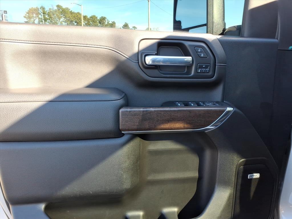 used 2023 GMC Sierra 2500 car, priced at $59,987