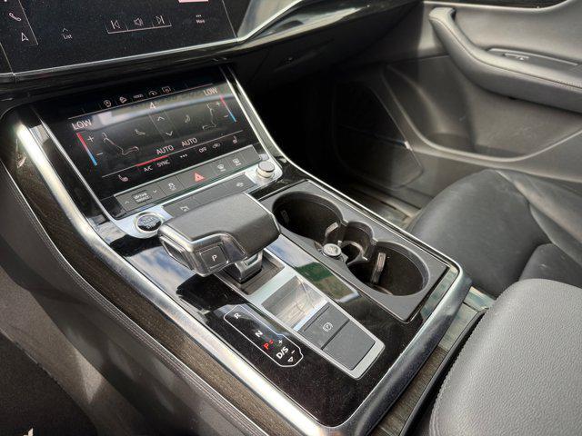 used 2024 Audi Q7 car, priced at $34,058