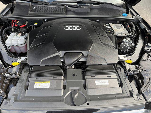 used 2024 Audi Q7 car, priced at $34,058