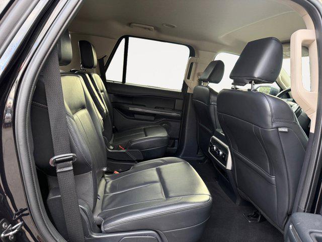 used 2024 Ford Expedition car, priced at $36,273
