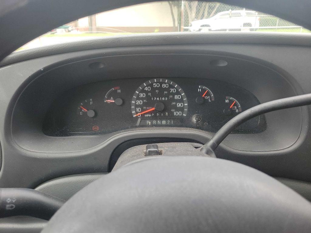 used 2003 Ford E250 car, priced at $4,997