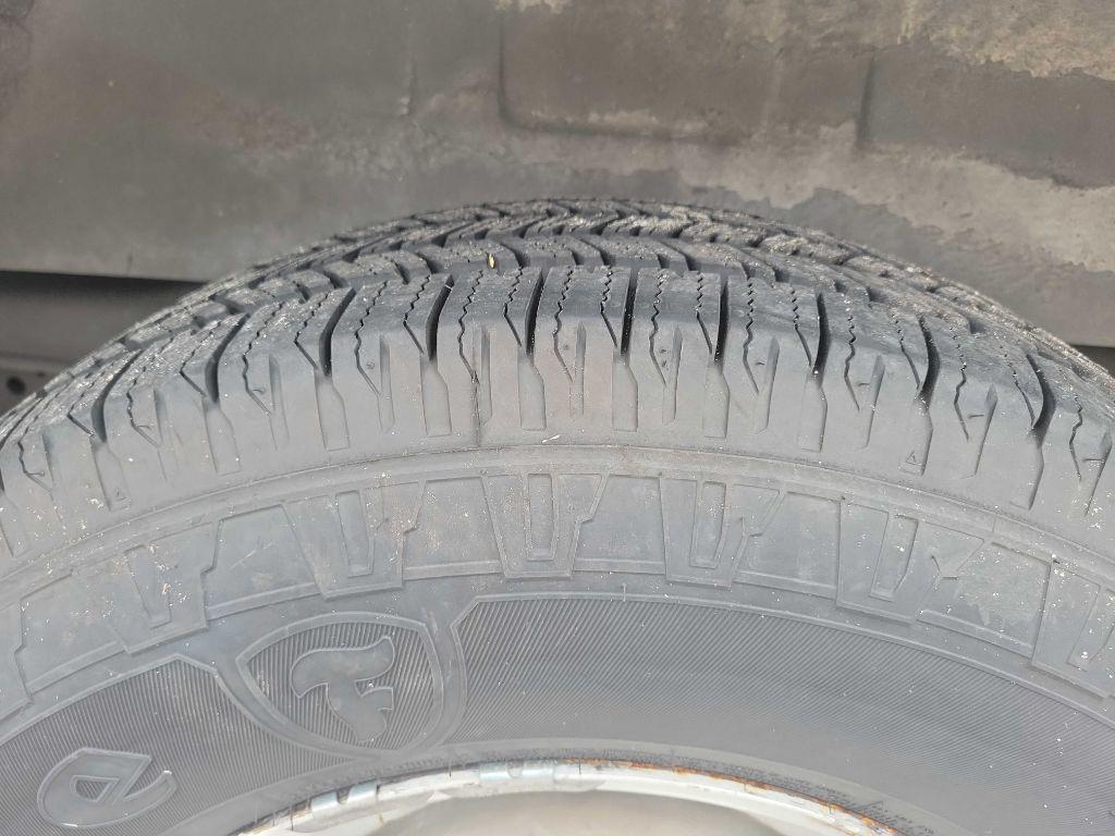 used 2003 Ford E250 car, priced at $4,997