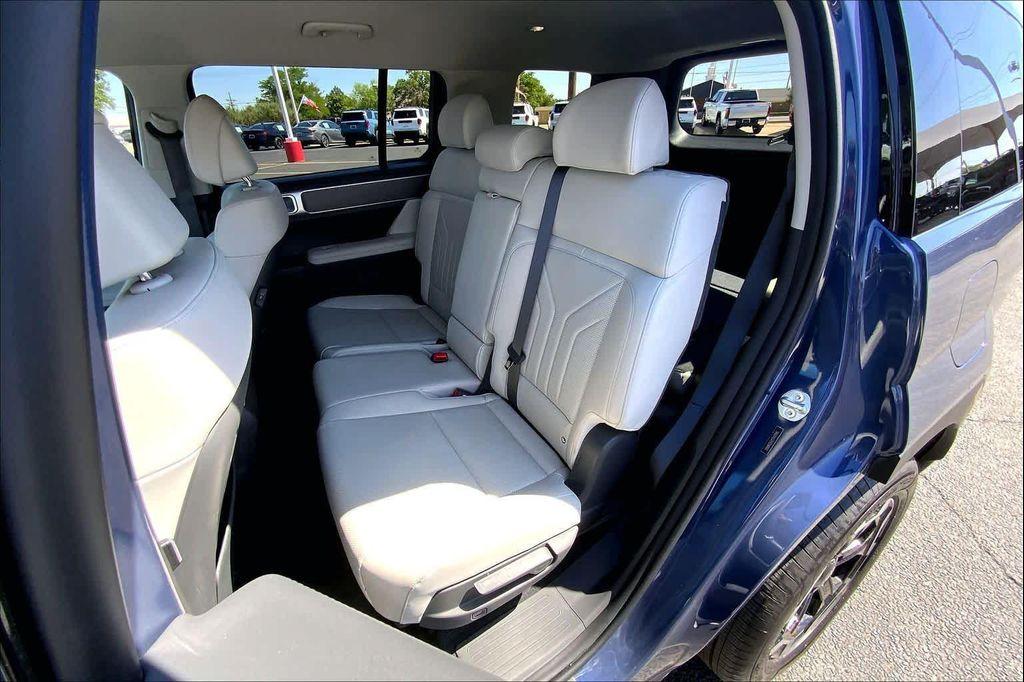 used 2026 Hyundai Santa Fe car, priced at $35,704