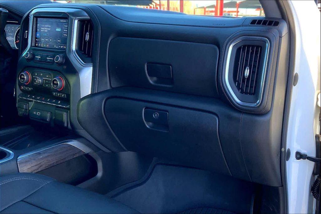 used 2022 Chevrolet Silverado 2500 car, priced at $54,364