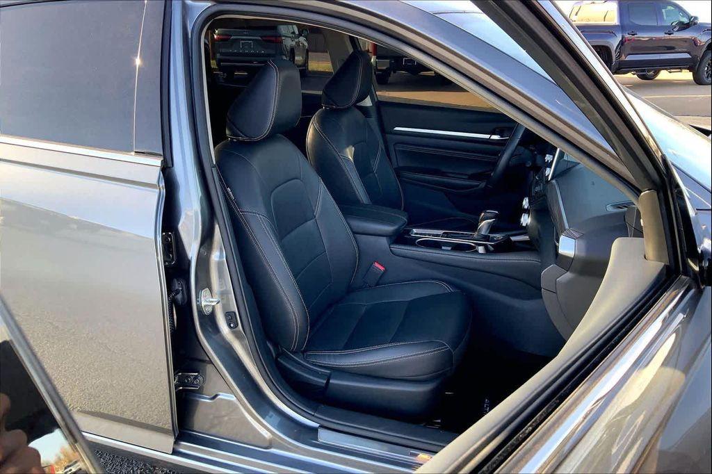 used 2022 Nissan Altima car, priced at $21,160