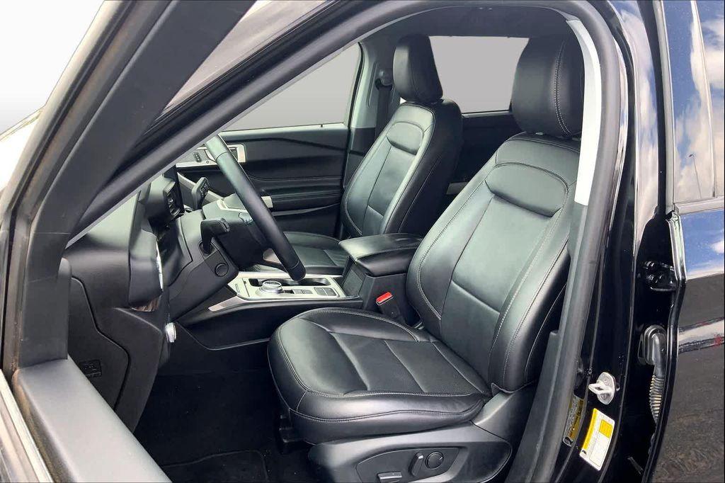 used 2022 Ford Explorer car, priced at $27,415