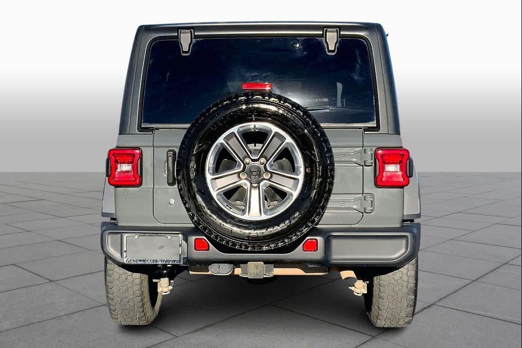 used 2018 Jeep Wrangler Unlimited car, priced at $23,800