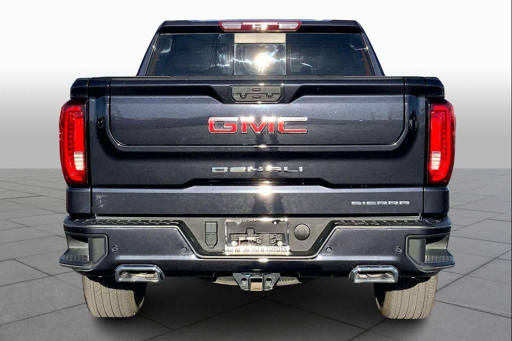 used 2023 GMC Sierra 1500 car, priced at $47,213