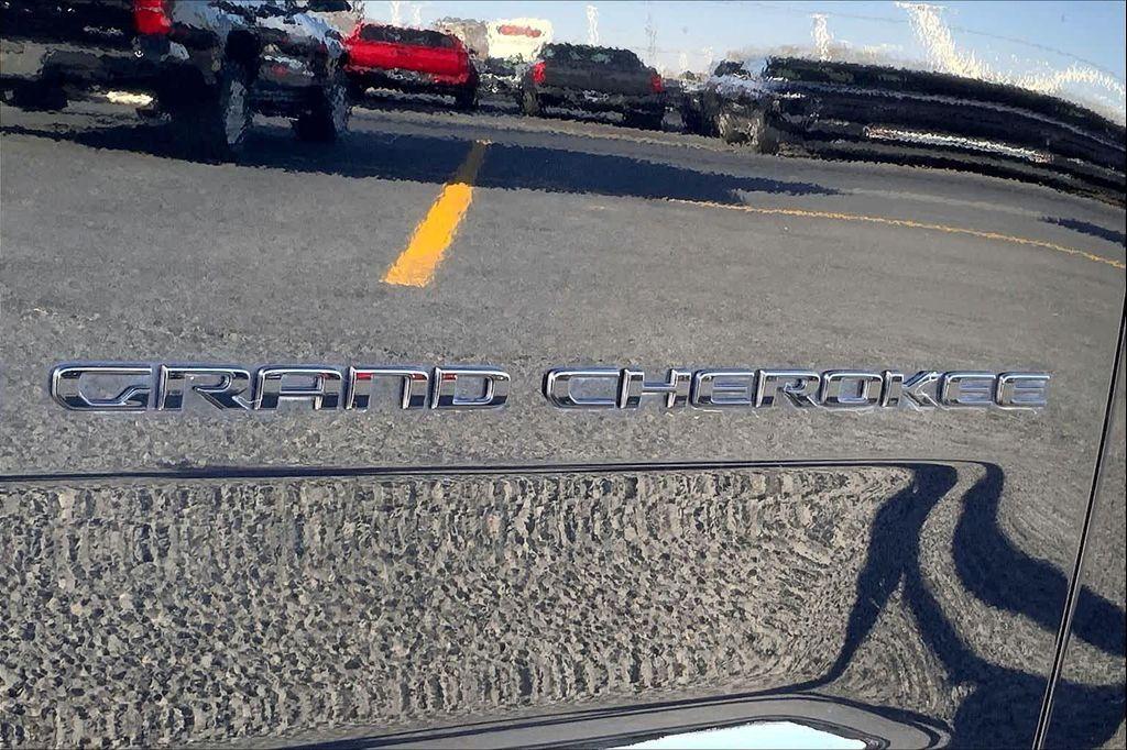 used 2025 Jeep Grand Cherokee L car, priced at $39,410