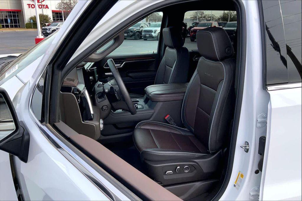 used 2024 GMC Sierra 1500 car, priced at $58,600